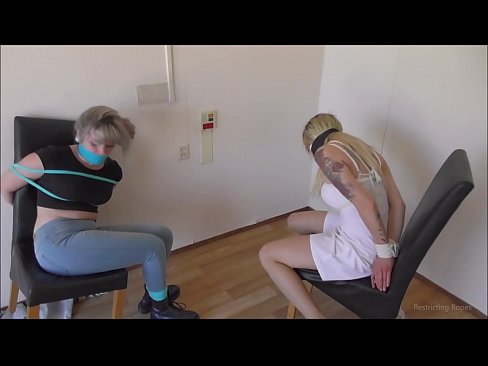 ❤️ Giyohvand / bog'langan va gagged / qayg'u ichida qiz ❌ Anal pornoda bizda ❤
